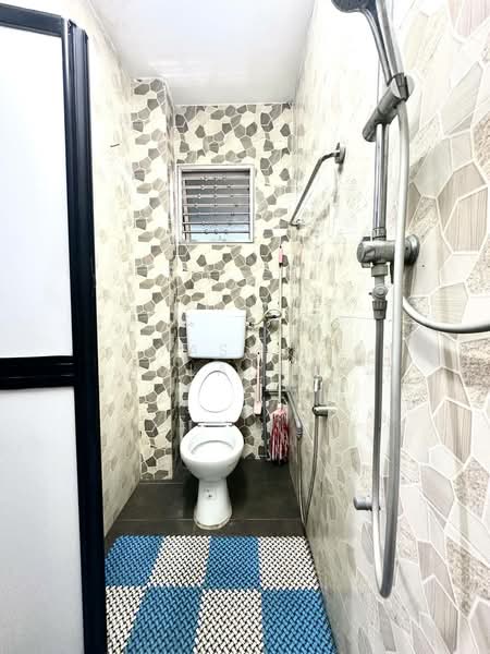 Terraced House for Sale in Taman Sri Rawang (Rawang) - Yasmin Sulaiman - Bathroom - PropertyGuru.com.my