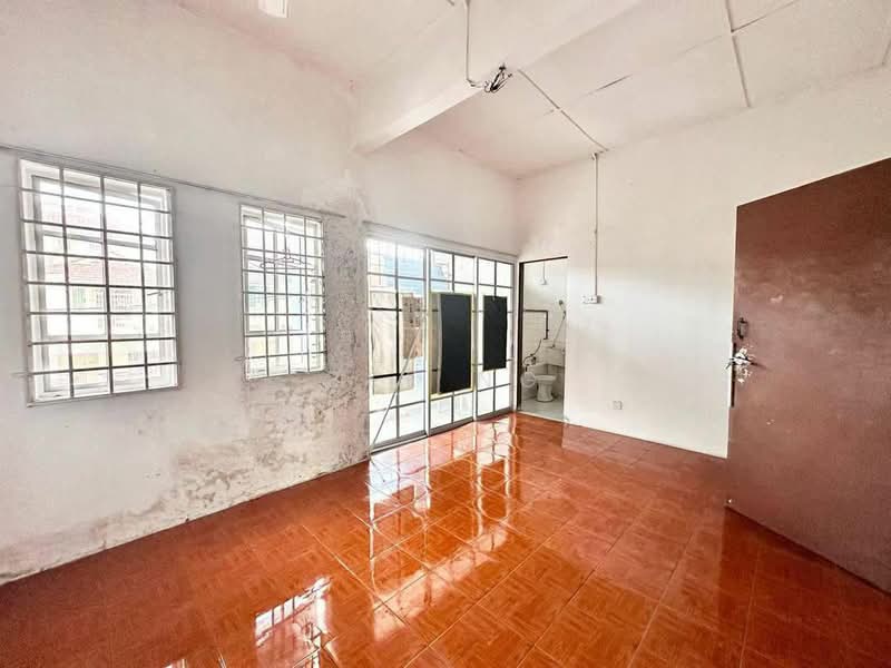 Rumah Teres 2 Tingkat untuk Dijual di Taman Skudai Baru (Skudai) - Bee Ng - Interior - PropertyGuru.com.my