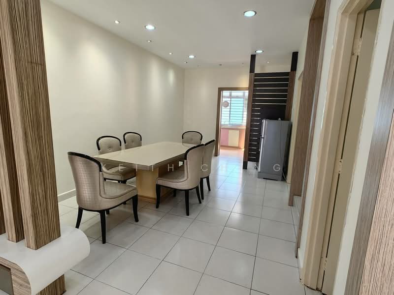 2-storey Terraced House for Sale in Taman Bestari Indah (Ulu Tiram) - Keith Ching - Dining Room - PropertyGuru.com.my