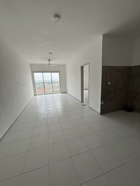 Kondominium untuk Disewa di Residensi Sateria - Wayne Lim - Living Room - PropertyGuru.com.my