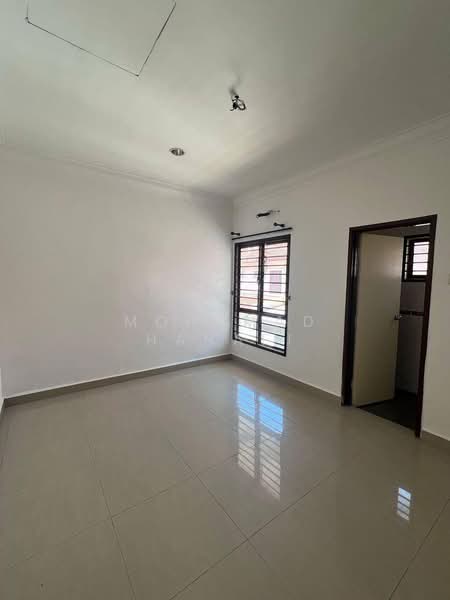 Rumah Teres 2 Tingkat untuk Dijual di Seksyen 13 (Shah Alam) - Mohamad Hanafi - PropertyGuru.com.my