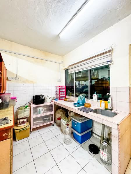 Rumah Teres 2 Tingkat untuk Dijual di Ampang (Selangor) - M.J Zairin - Kitchen - PropertyGuru.com.my