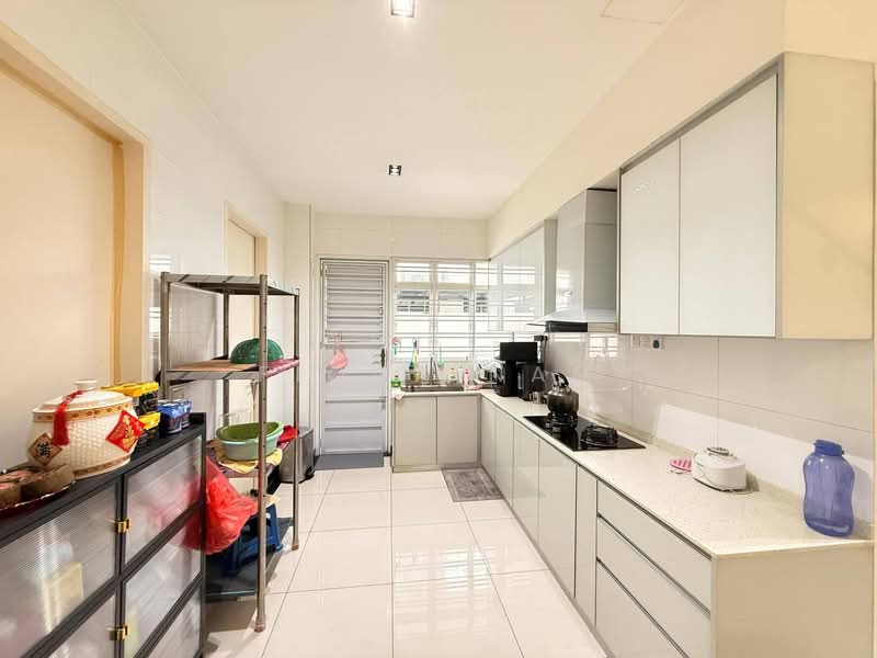 Cluster House for Sale in Johor Bahru (Johor) - Fiona Nam - Kitchen - PropertyGuru.com.my