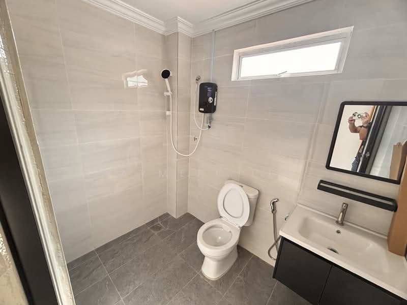 2-storey Terraced House for Sale in Rawang Perdana 2 (Rawang) - Raymerc Lim - Bathroom - PropertyGuru.com.my