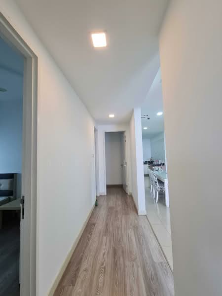 Condominium for Sale at Le Yuan Residence - Elsis Liew - Corridor - PropertyGuru.com.my