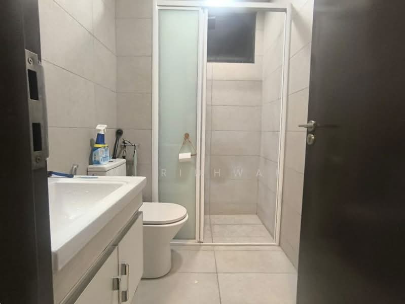 Rumah Teres untuk Disewa di Cyberjaya (Selangor) - M. Ridhwan - Bathroom - PropertyGuru.com.my