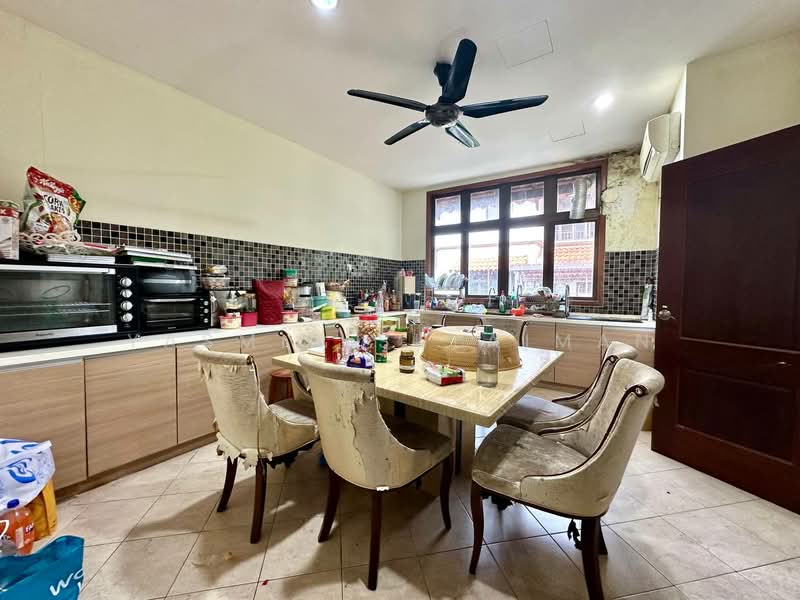 Rumah Banglo untuk Dijual di Alam Damai (Cheras) - Yasmin Sulaiman - Kitchen - PropertyGuru.com.my