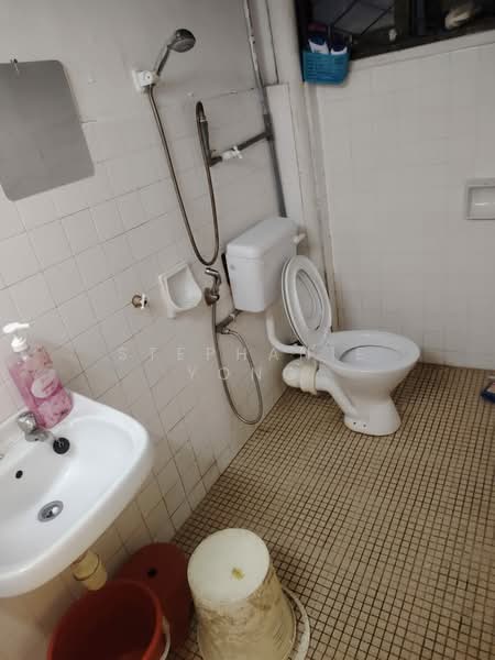 Apartment for Sale at Perdana Villa - Stephanie Yong - Bathroom - PropertyGuru.com.my