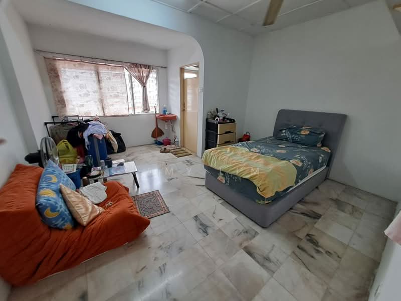 2-storey Terraced House for Sale in Ampang Jaya (Ampang) - Remy Lim - Living Room - PropertyGuru.com.my