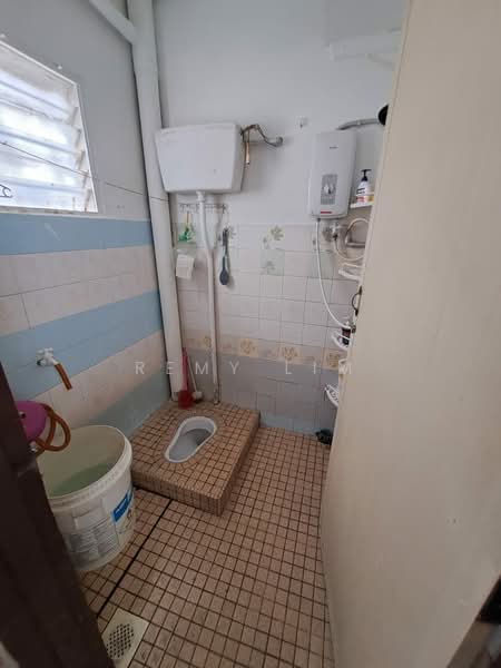 2-storey Terraced House for Sale in Ampang Jaya (Ampang) - Remy Lim - Bathroom - PropertyGuru.com.my