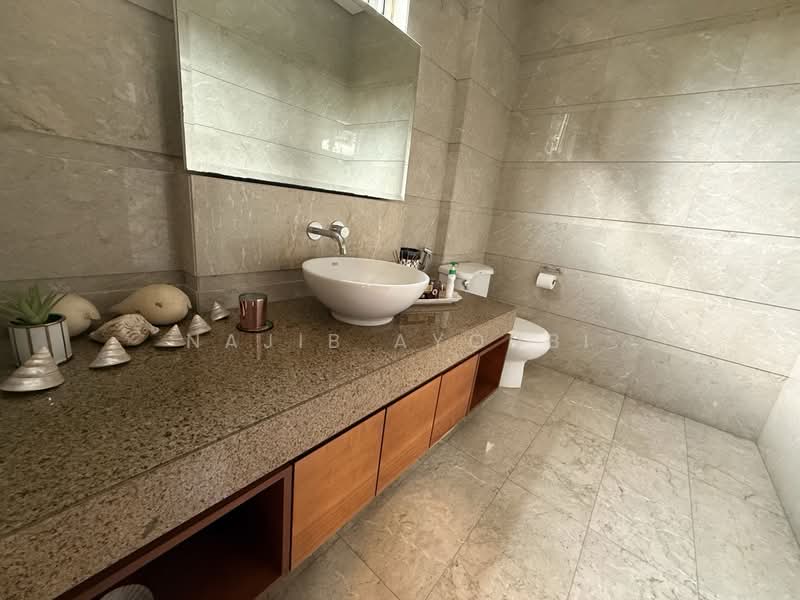 Bungalow for Sale in Mines Resort City (Seri Kembangan) - Najib Ayoubi - Bathroom - PropertyGuru.com.my