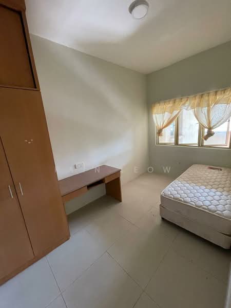 Condominium for Rent at East Lake Residence - Rain Leow - Bedroom - PropertyGuru.com.my