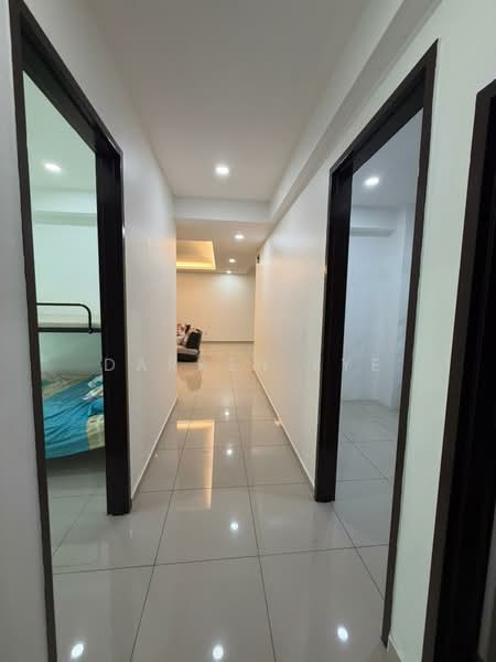 Condominium for Rent at Berjaya Condominium - Darren Lye - Corridor - PropertyGuru.com.my