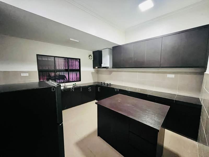 1-storey Terraced House for Sale in Taman Ehsan (Kepong) - Denise Wong - Kitchen - PropertyGuru.com.my