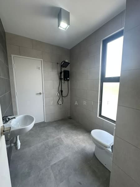 2-storey Terraced House for Sale in U12, Taman Cahaya Alam (Shah Alam) - BILYA ARIFF - PropertyGuru.com.my