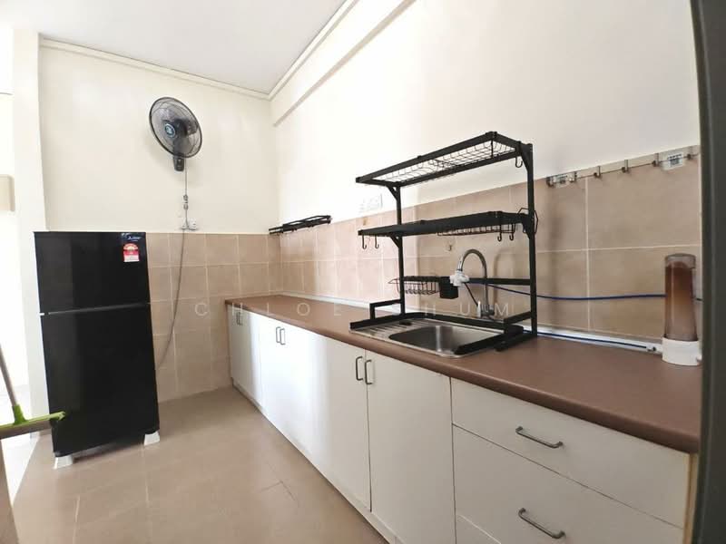 Apartment for Rent at Pangsapuri Kasturi Bandar Dato Onn - Chloe Shum - Kitchen - PropertyGuru.com.my