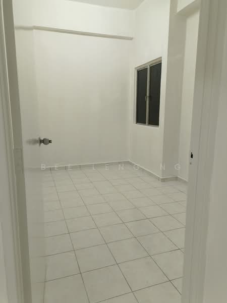 For Rent - Sri Manja Square Petaling Jaya