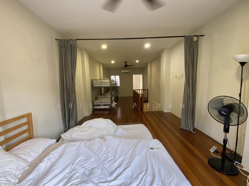2-storey Terraced House for Sale in George Town (Penang) - Arissa Phuan - Bedroom - PropertyGuru.com.my