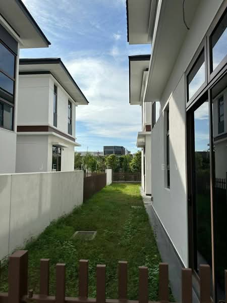 Bungalow for Sale in Setia Alam (Selangor) - Jennie Chew - Exterior - PropertyGuru.com.my