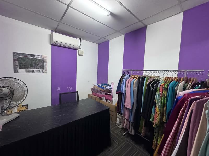 Shop / Office for Sale in Prima Saujana (Kajang) - Hawa Ibrahim - Interior - PropertyGuru.com.my