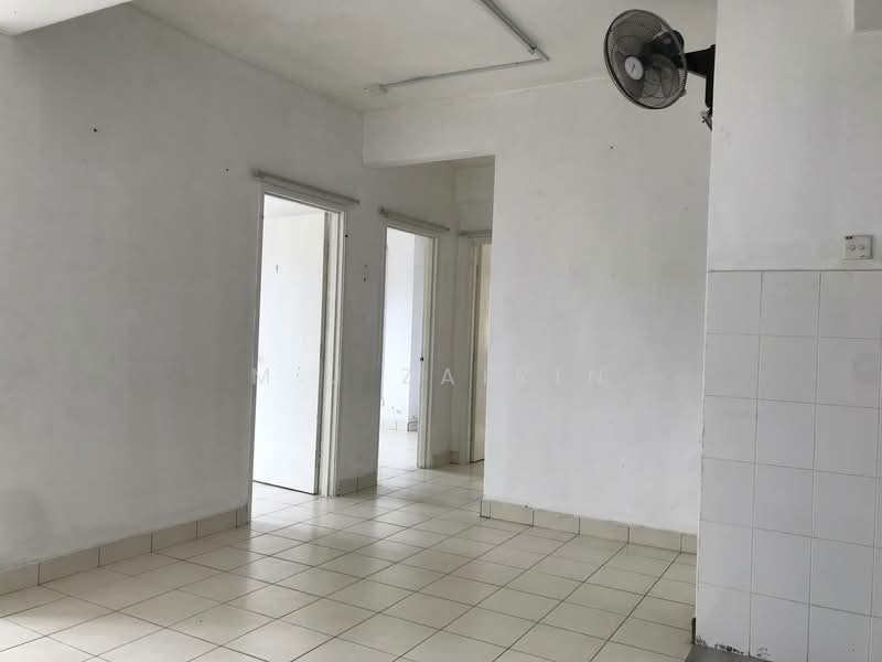 Condominium for Sale at Pangsapuri Saujana Gombak - M.J Zairin - Interior - PropertyGuru.com.my