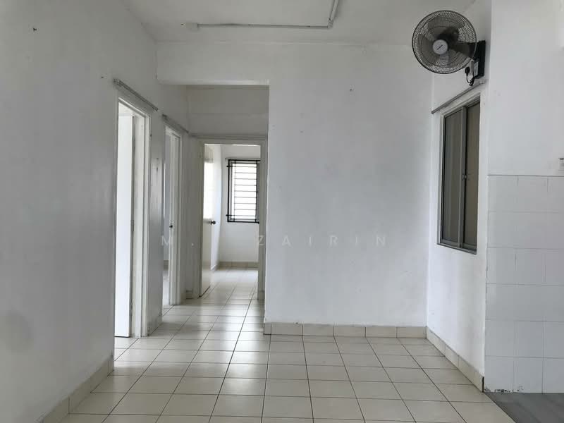 Condominium for Sale at Pangsapuri Saujana Gombak - M.J Zairin - Interior - PropertyGuru.com.my