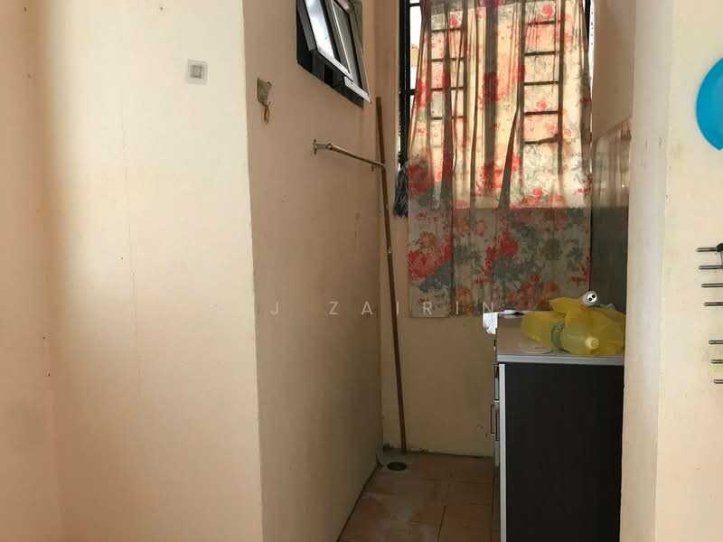 Condominium for Sale at Pangsapuri Saujana Gombak - M.J Zairin - Interior - PropertyGuru.com.my