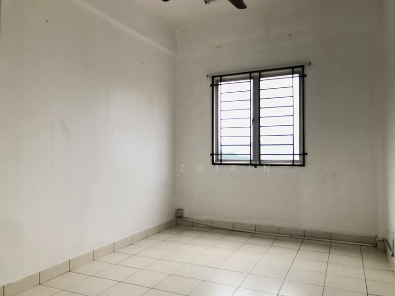 Condominium for Sale at Pangsapuri Saujana Gombak - M.J Zairin - Interior - PropertyGuru.com.my
