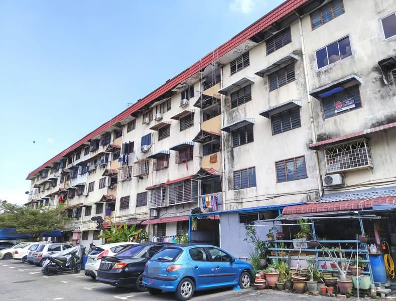 Pangsapuri untuk Dijual di Taman Taming Jaya - Tan Bee Choo - Exterior - PropertyGuru.com.my