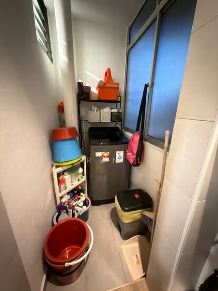 Pangsapuri untuk Dijual di Gambier Heights - Darren Lye - Balcony - PropertyGuru.com.my