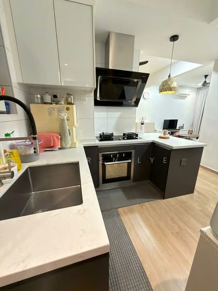 Pangsapuri untuk Dijual di Gambier Heights - Darren Lye - Kitchen - PropertyGuru.com.my