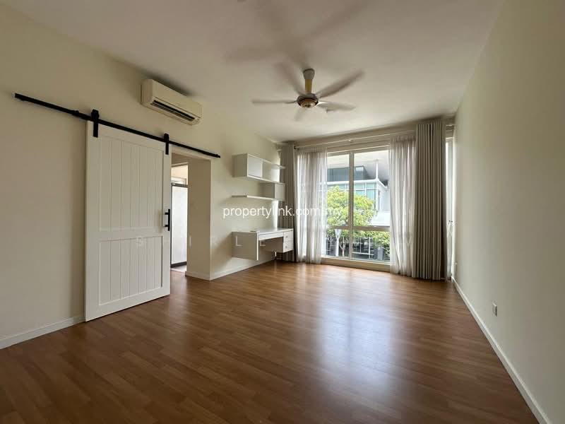 Rumah Bandar untuk Disewa di Petaling Jaya (Selangor) - Shirley Liew - Master Bedroom - PropertyGuru.com.my