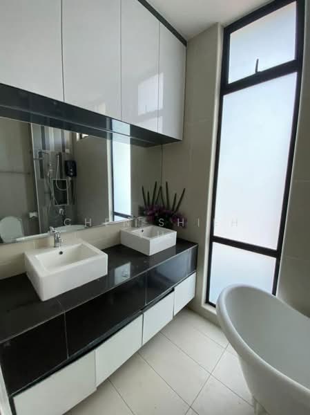 Cluster House for Sale in Taman Mount Austin (Tebrau) - Chen Shieh Yu - Bathroom - PropertyGuru.com.my