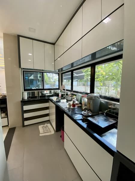 Cluster House for Sale in Taman Mount Austin (Tebrau) - Chen Shieh Yu - Kitchen - PropertyGuru.com.my
