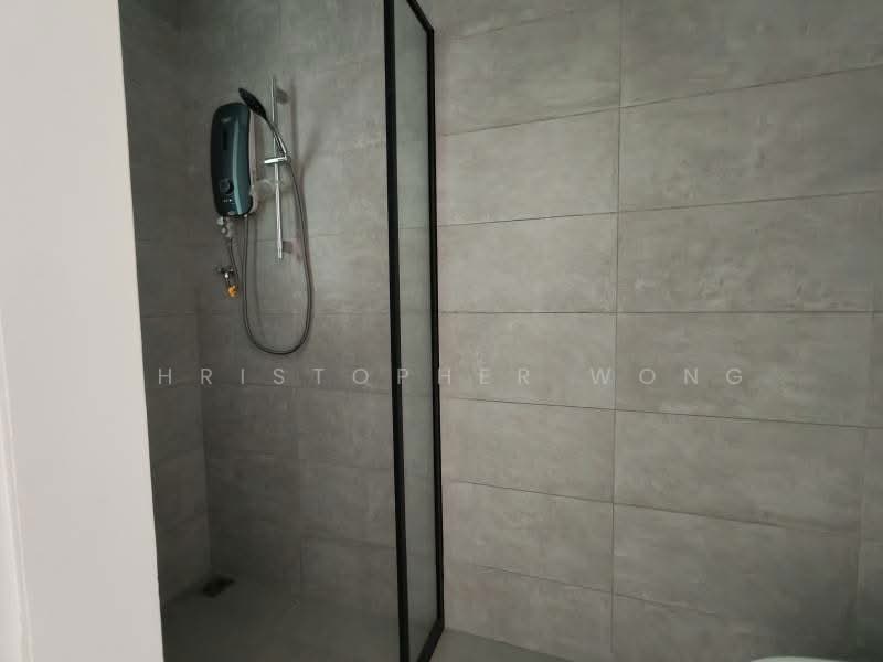 Servis Apartment untuk Dijual di Cubic Botanical - Christopher Wong - Bathroom - PropertyGuru.com.my