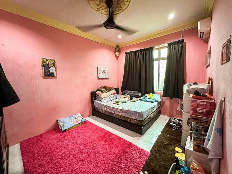 Bungalow for Sale in Bukit Beruntung (Selangor) - Qadir Qadir - PropertyGuru.com.my