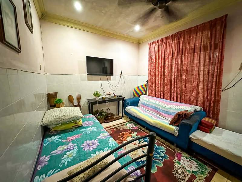 Bungalow for Sale in Bukit Beruntung (Selangor) - Qadir Qadir - PropertyGuru.com.my