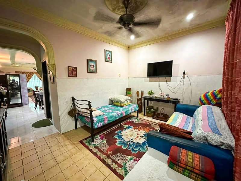 Bungalow for Sale in Bukit Beruntung (Selangor) - Qadir Qadir - PropertyGuru.com.my