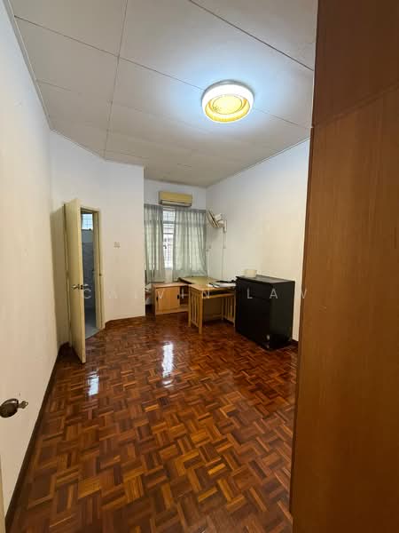 2-storey Terraced House for Sale in Bandar Utama (Selangor) - Calvin Law - PropertyGuru.com.my