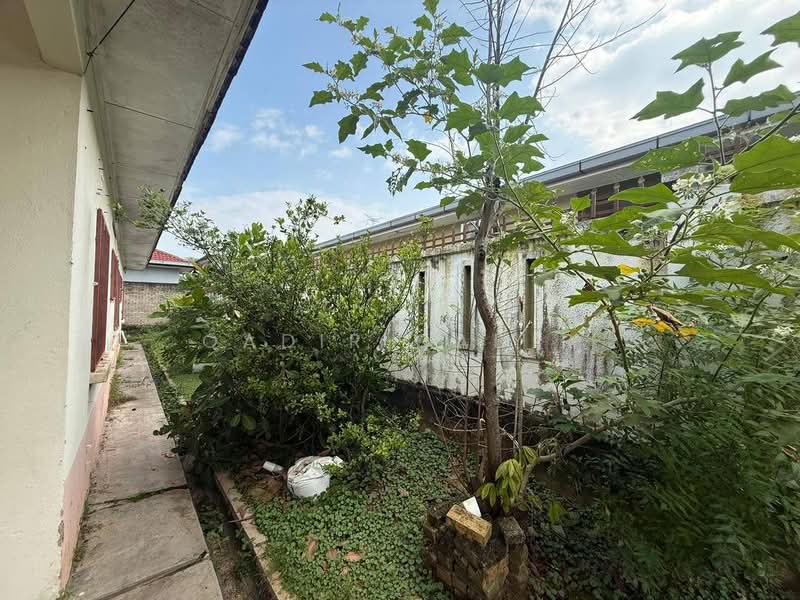 Rumah Banglo untuk Dijual di Taman Pinggiran Putra (Seri Kembangan) - Qadir Qadir - PropertyGuru.com.my