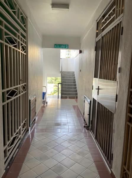 Condominium for Sale at City Garden Palm Villa Condominium - M.J Zairin - Corridor - PropertyGuru.com.my
