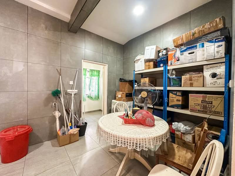 2-storey Terraced House for Sale in Taman Kelana Idaman (Ara Damansara) - Qadir Qadir - PropertyGuru.com.my