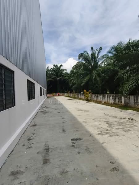 Factory for Sale in Banting (Selangor) - Edmund Chan - Exterior - PropertyGuru.com.my