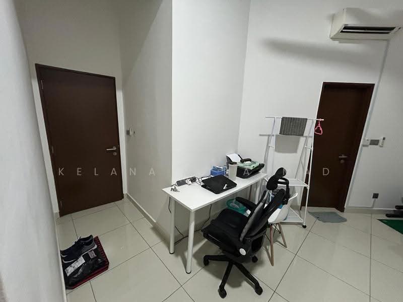Service Residence for Rent at J.Dupion Residence - Kelana Mohammad - Study - PropertyGuru.com.my