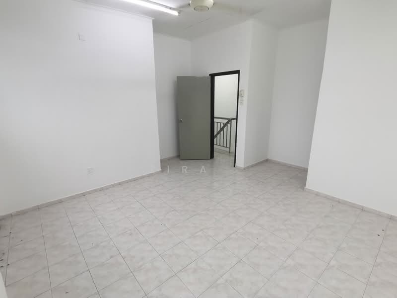 Rumah Teres 2 Tingkat untuk Dijual di Bandar Seri Alam (Masai) - Zira . - PropertyGuru.com.my
