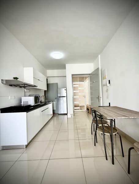 Condominium for Sale at Tropicana Bay Residences - Susan Chia - Kitchen - PropertyGuru.com.my