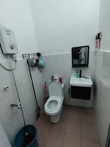Rumah Teres 1 Tingkat untuk Dijual di Taman Pulai Emas (Kulai) - Melinda Ee - Bathroom - PropertyGuru.com.my