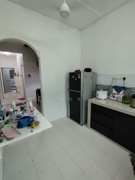 Rumah Teres 1 Tingkat untuk Dijual di Taman Pulai Emas (Kulai) - Melinda Ee - Kitchen - PropertyGuru.com.my