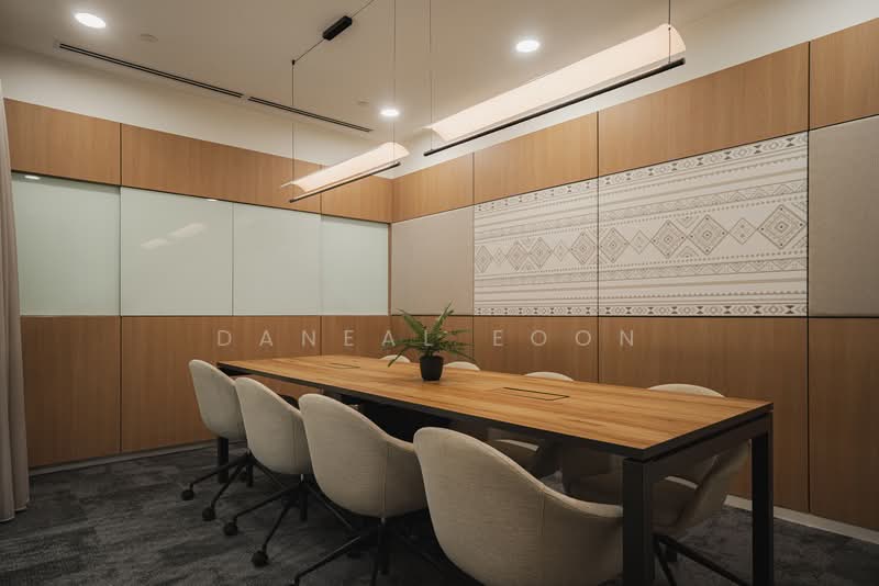 Pejabat untuk Disewa di Damansara Heights (Damansara Heights) - Daneal Eoon - Meeting Room - PropertyGuru.com.my