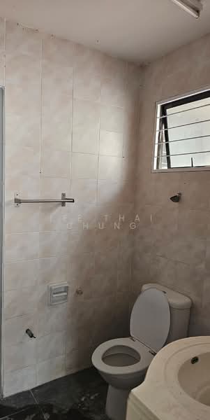 Terraced House for Rent in Bandar Puteri Puchong (Puchong) - Lee Thai Chung - Bathroom - PropertyGuru.com.my